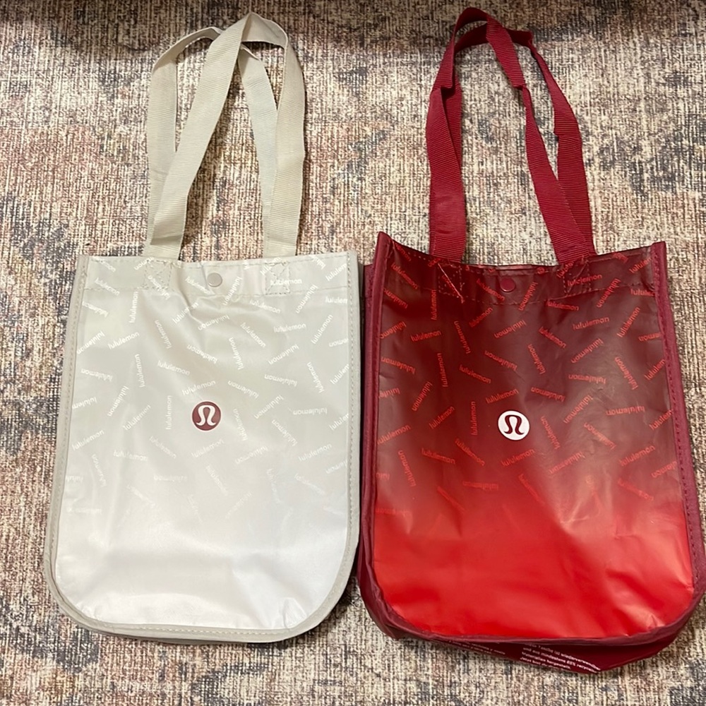 Lululemon bags